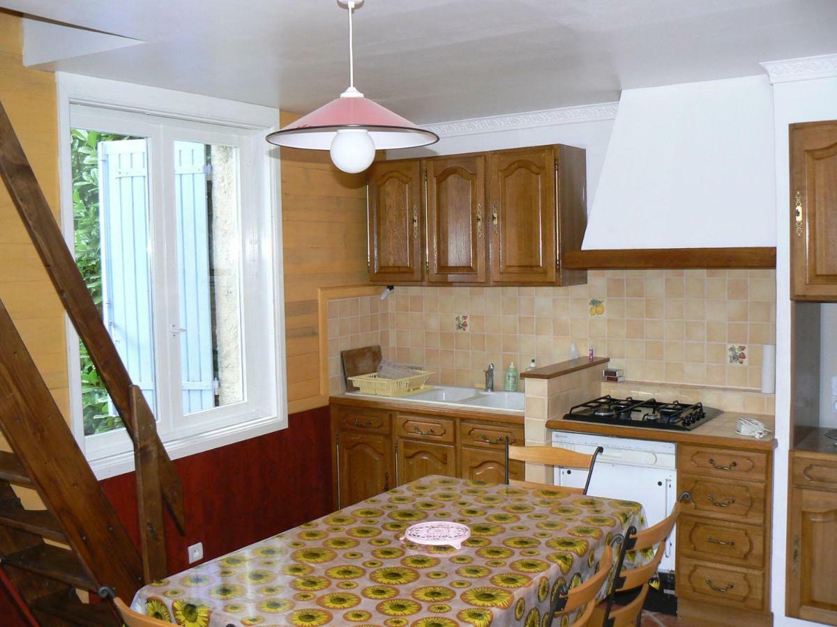 Mas Michel Et Josiane Holiday home Monteux
